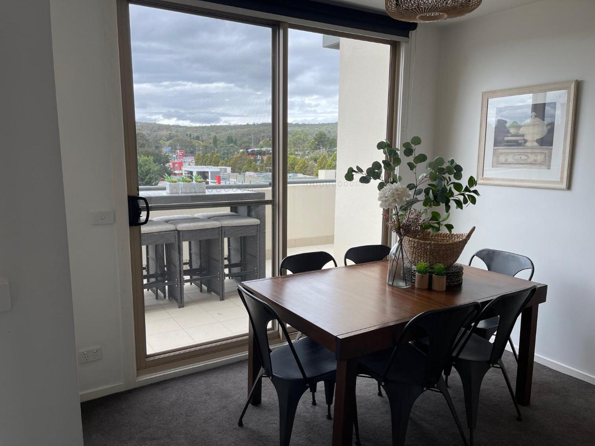 Apartament Qbn Cracker: 2Br, 2Ba, 2 Secure B/ Ment Car Parks Queanbeyan Zewnętrze zdjęcie